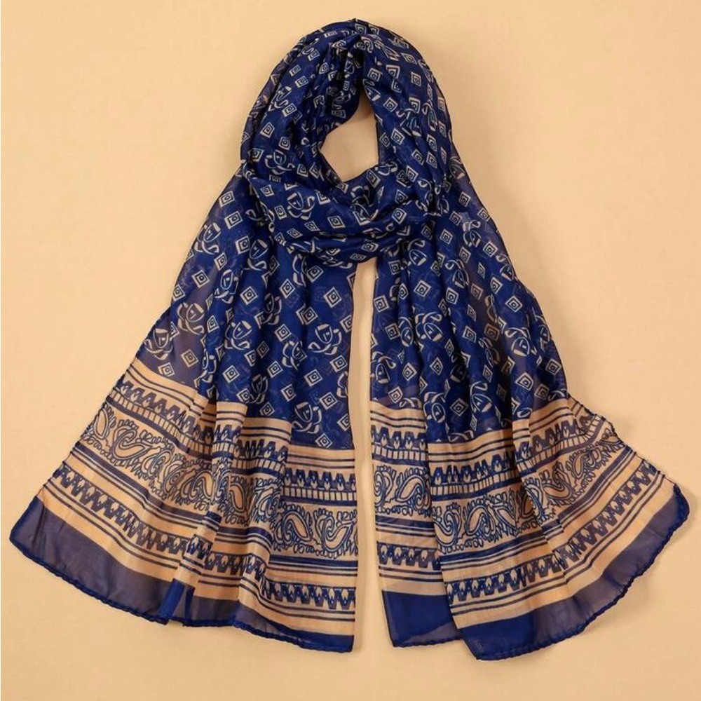 Chic Navy Blue Patterned Scarf - image 2
